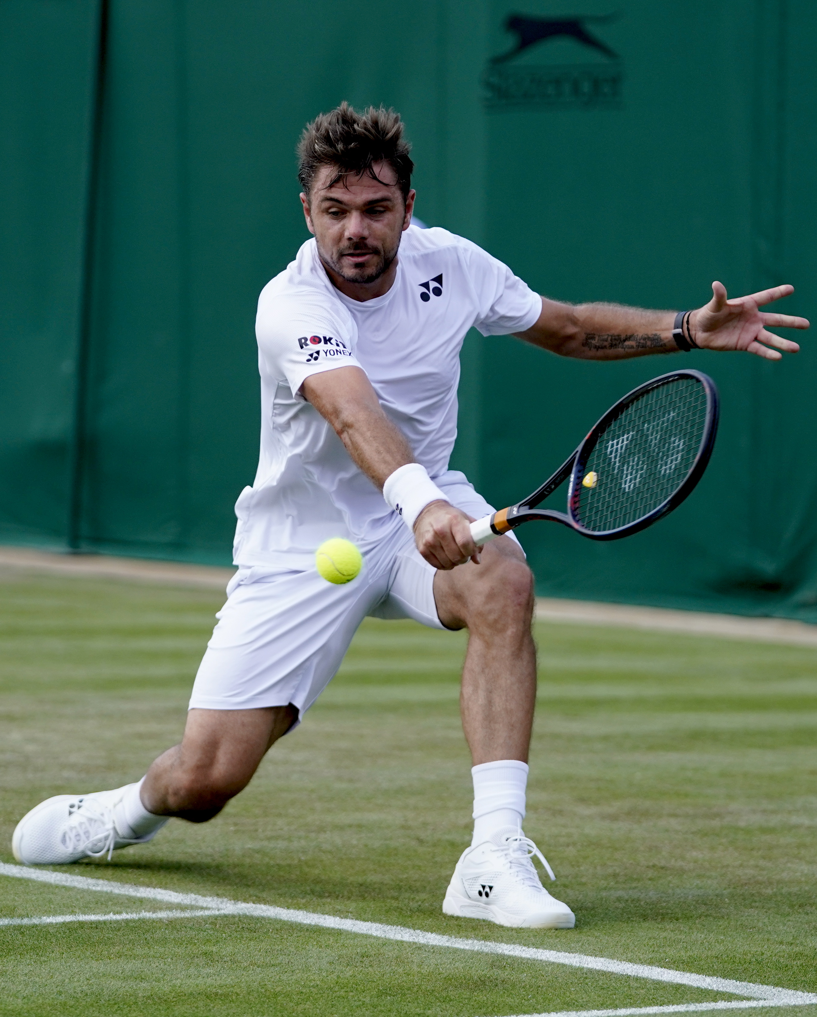 世界网球队横扫法国网球队，瓦林卡惊艳世界