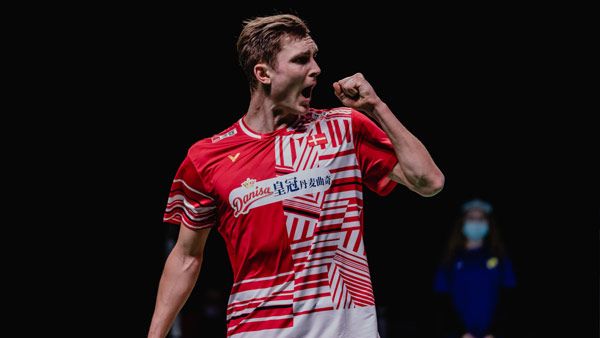 法国队力克德国队，安赛龙统治全场